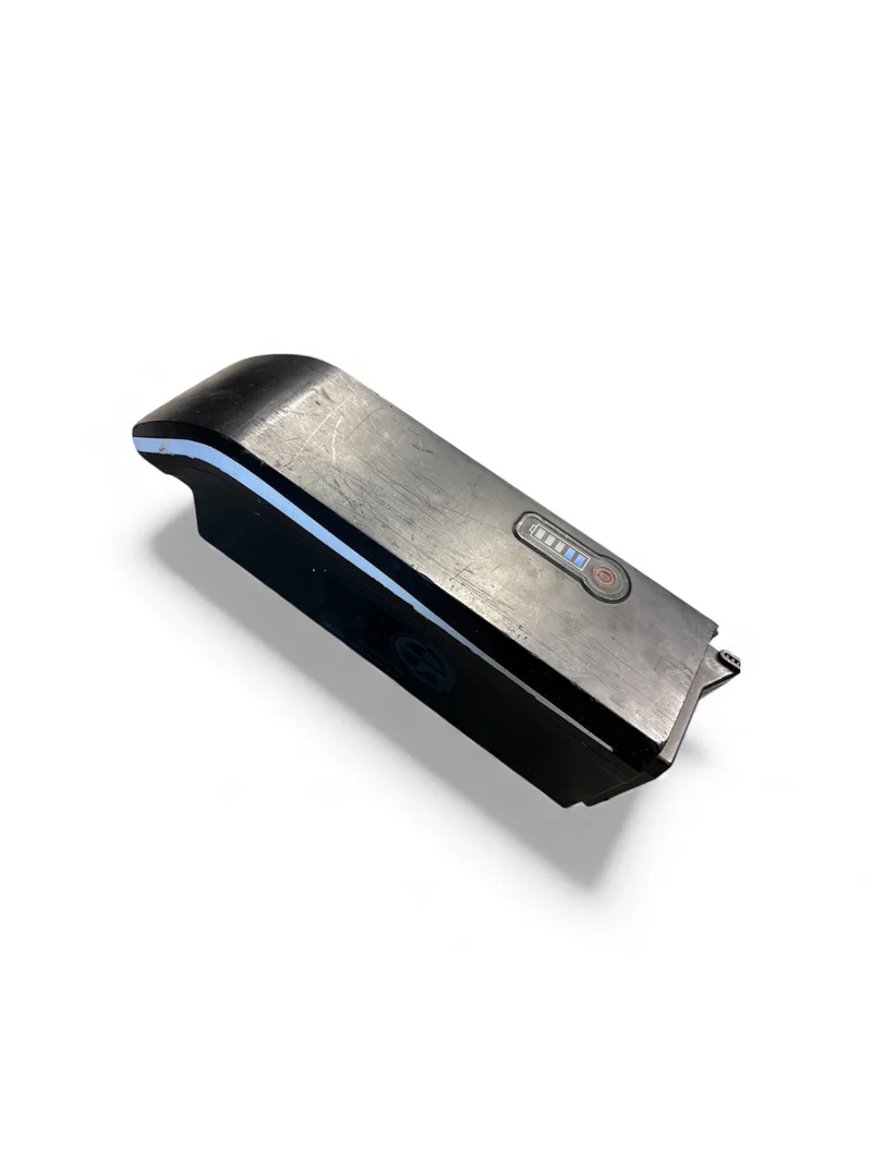 Egoing UART rambatteri